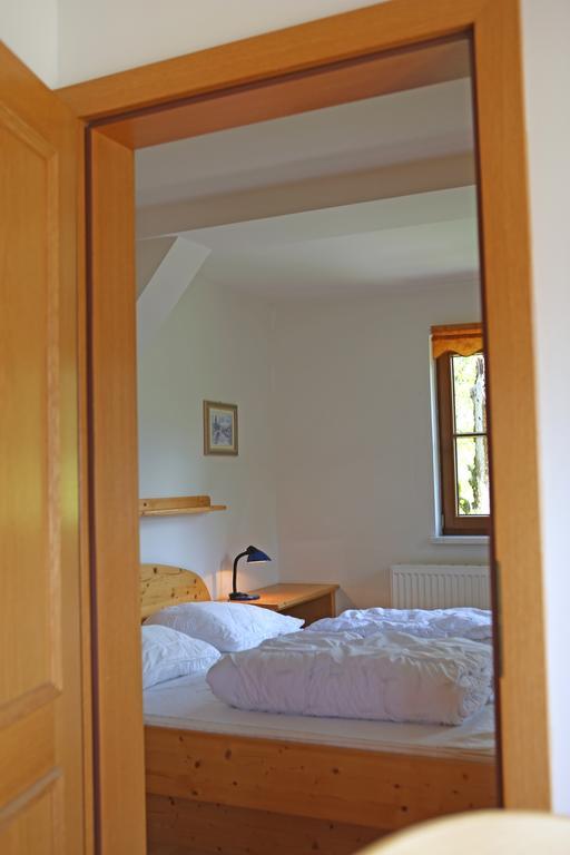 Appartementhaus Wehrenfennig Gosau Ruang foto